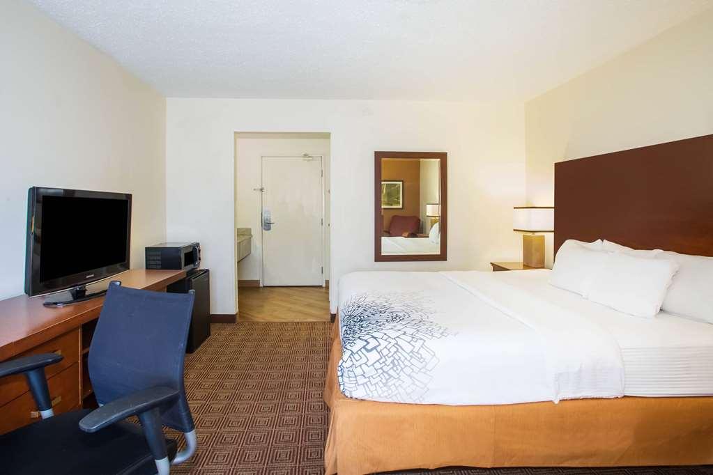 Hotel Baymont By Wyndham Columbia, Mo Udogodnienia zdjęcie