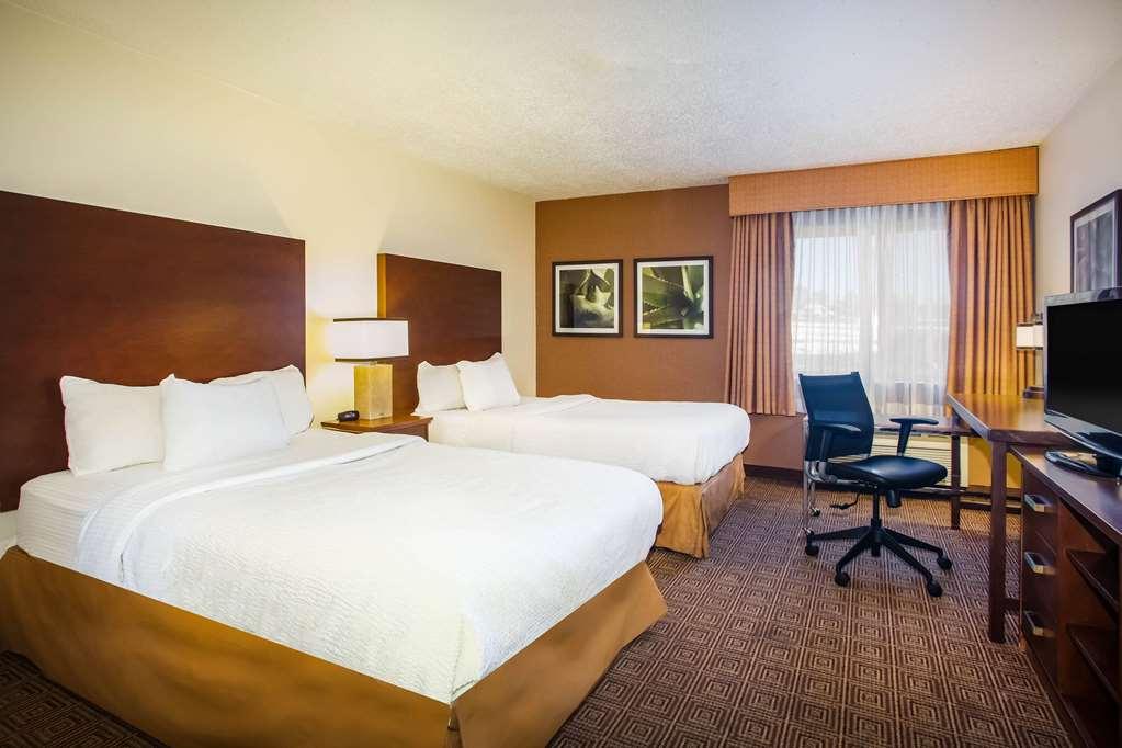 Hotel Baymont By Wyndham Columbia, Mo Udogodnienia zdjęcie